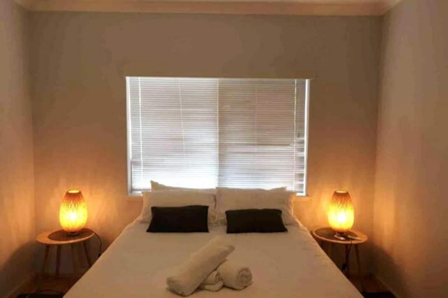 Acacia Holiday Or Business Stay - Quiet Location Perth Buitenkant foto